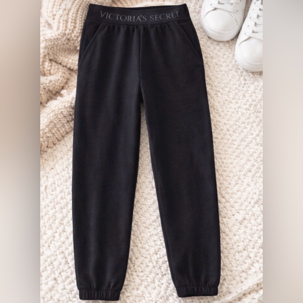 Victoria's Secret Logo Waistband Fleece Joggers - Classic Black Size Medium - Picture 1 of 7